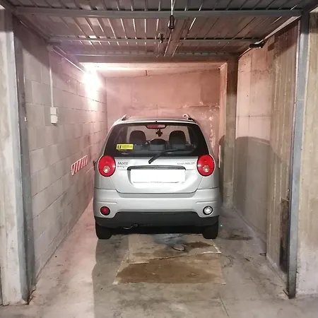 Garage & Station - Self Check-in & Access Como